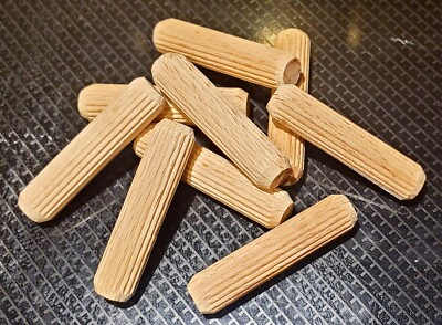 8 X 35mm (5/16'' x 1 3/8'') Fluted Wooden Dowels Qty 200