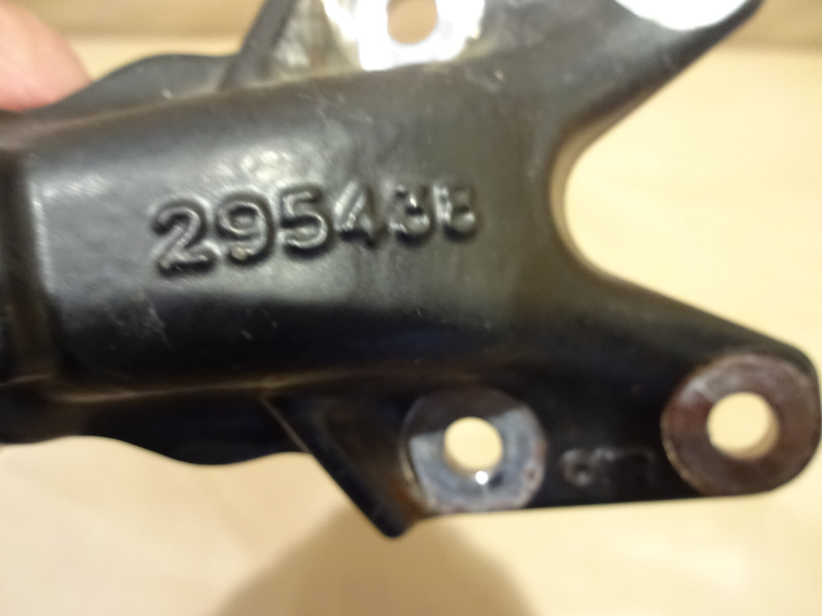 Ferrari California, F12,FF Front Bracket / Strut For Gearbox Support P/N 295438