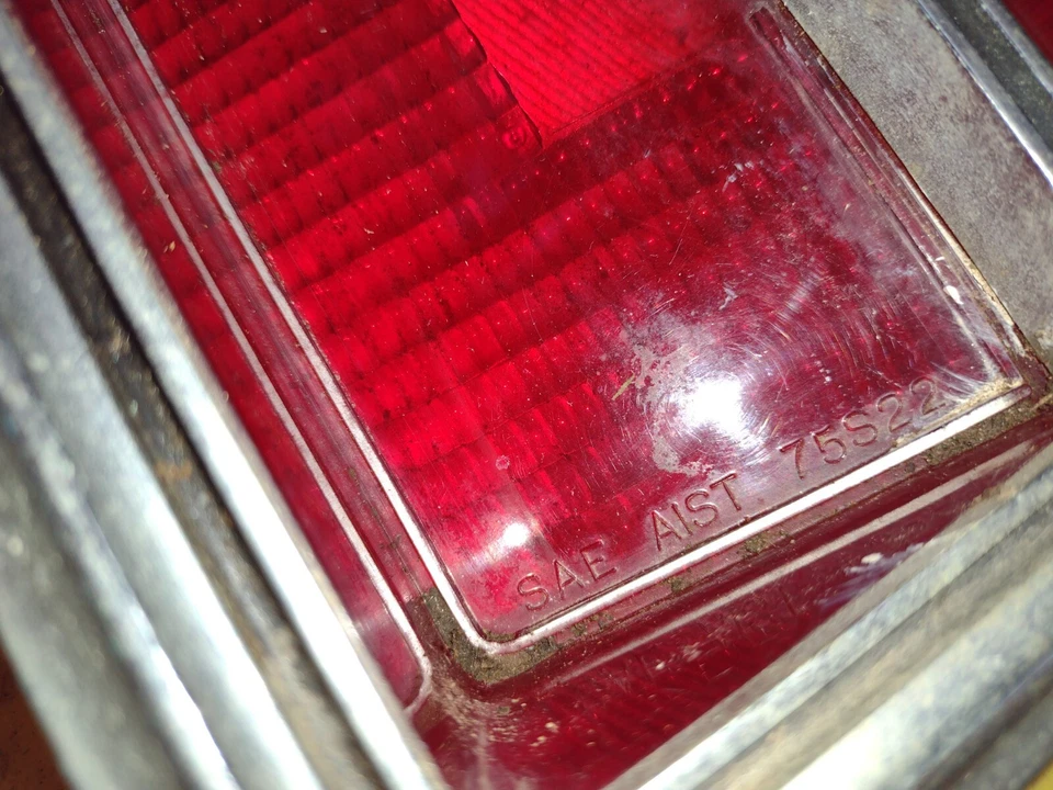1975 Chrysler Cordoba taillight Lens/ Bezel OEM - Image 4 of 4
