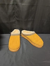 Size 10 US Women's Lamo Clogs Chestnut Color With Faux Fur Small Scuff On Bottom