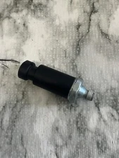 STANDARD MOTOR PRODUCTS Engine Oil Pressure Sender With Gauge PS236T