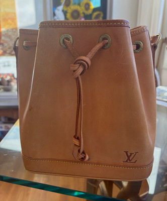 Louis Vuitton Japan 15th Anniversary Petite Noé aus Vachetta-/Nomade-Leder.