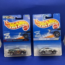 Hot Wheels Porsche 930 X2 ROCKIN ROD’ BASE BALL  damaged cards 1995/ 1996