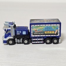 capsule runaway tracker trailer world highway earth solo trip decorated truck