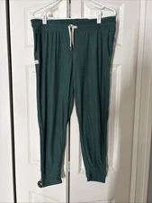 Vuori Performance Jogger Women's Large in Emerald Green
