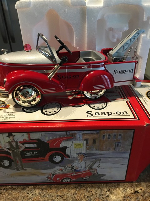 snap on pedal car