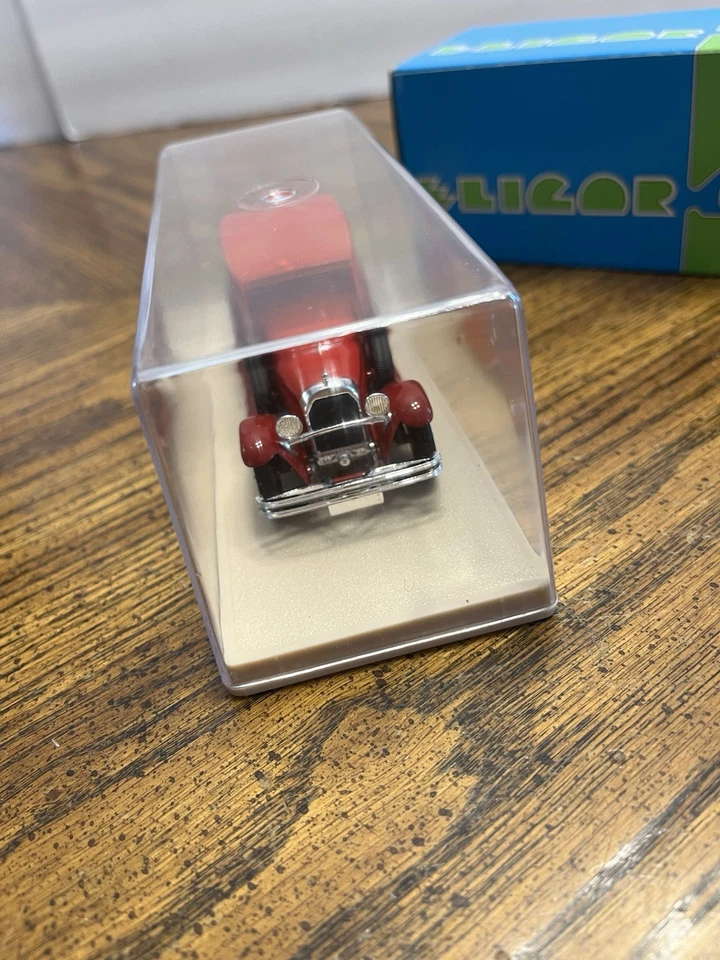 1036 Eligor Talbot Pacific 1930 Limousine 1/43 Scale Rouge  - Image 3 of 4