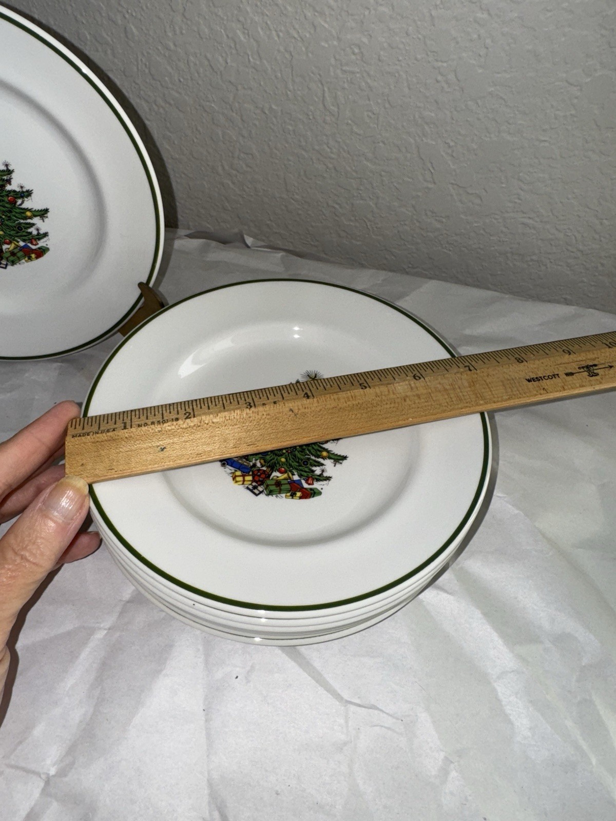 4 Cuthbertson Original Christmas Tree 6" Bread Plates England