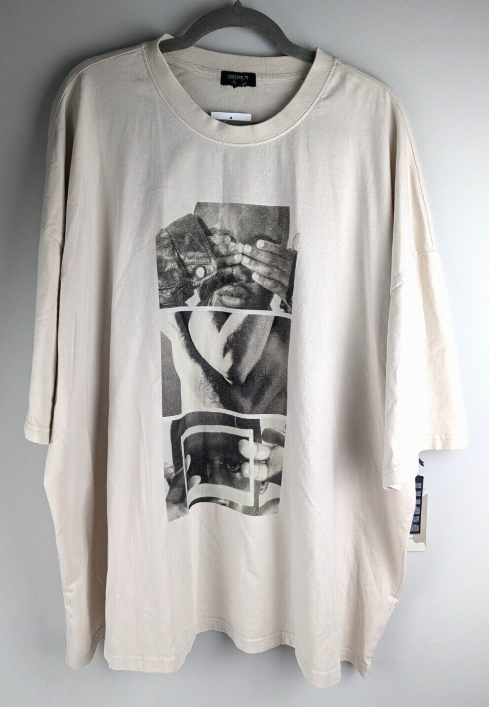 Forever 21 Henry R Jones II Embroidered Beige Graphic Tee Unisex XXL