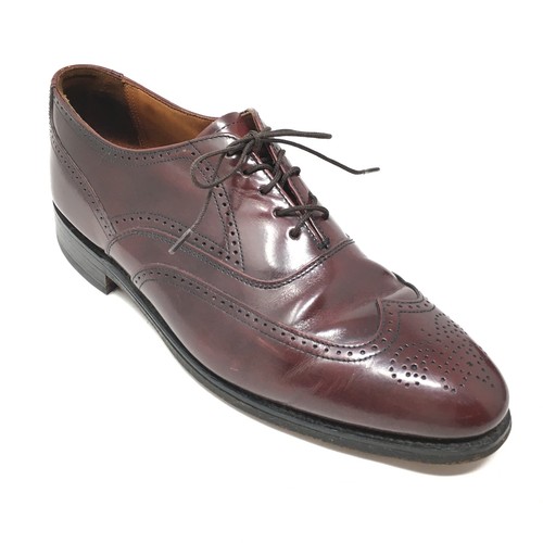 wide wingtip shoes