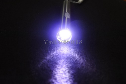 Puntero láser rojo 3 en 1 blanco 395nM UV mini linternas LED recargables USB - Imagen 5 de 10