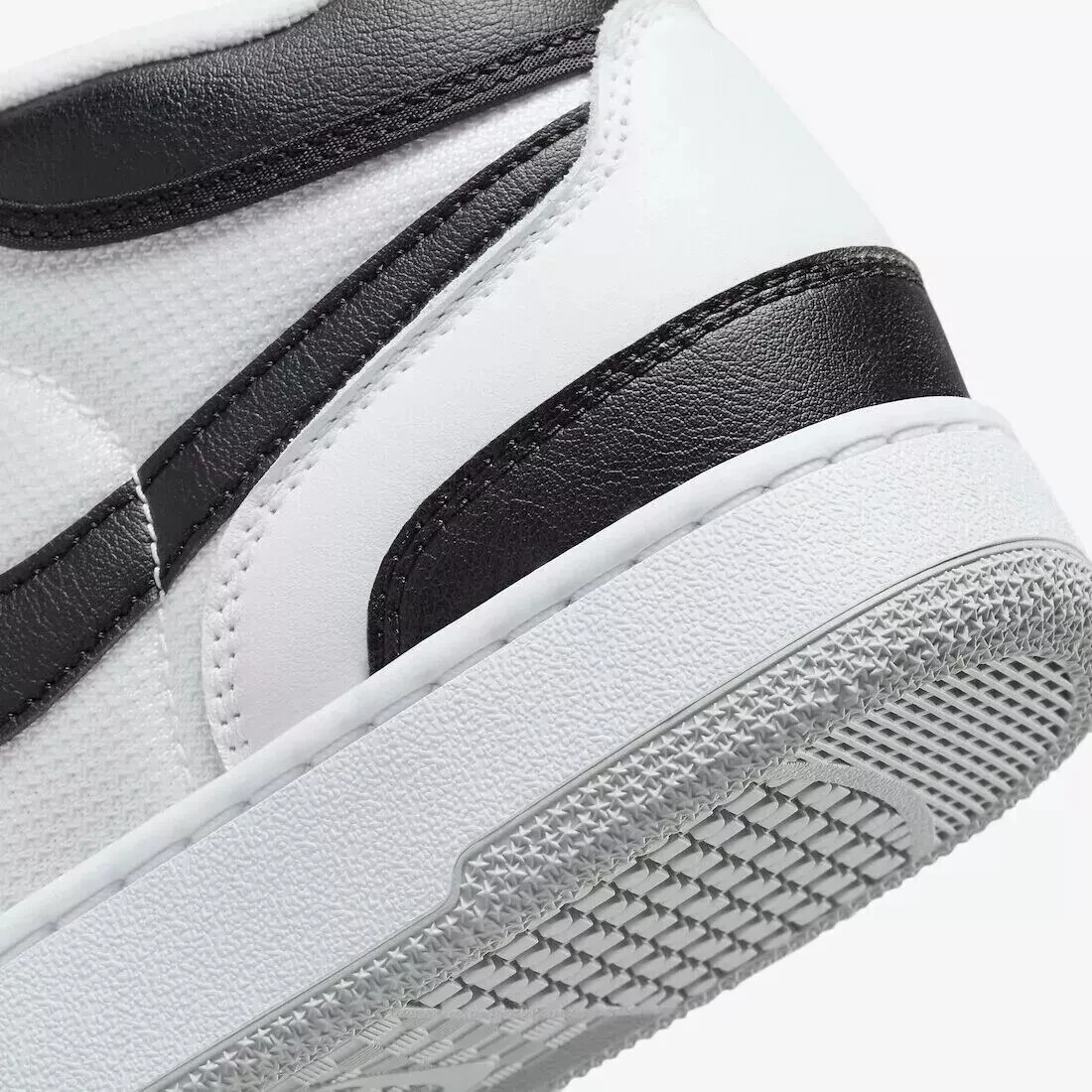 Nike Mac Attack QS SP Shoes White Black Gray FB8938-101 Nike Mac Attack QS SP Shoes White Black Gray FB8938-101