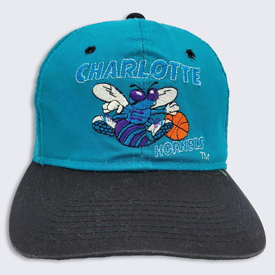 Charlotte Hornets Vintage 90s G Cap Snapback Hat - Blue & Black