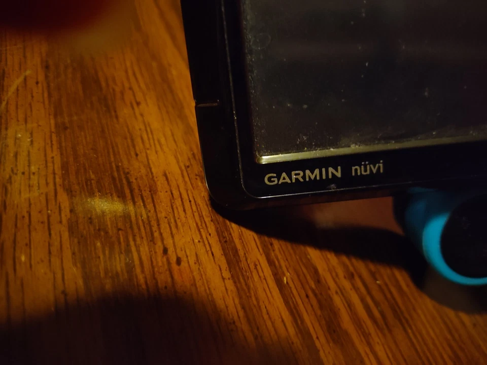 Garmin nüvi 265W Automotive Mountable With Car Charger, Working - Image 2 of 4