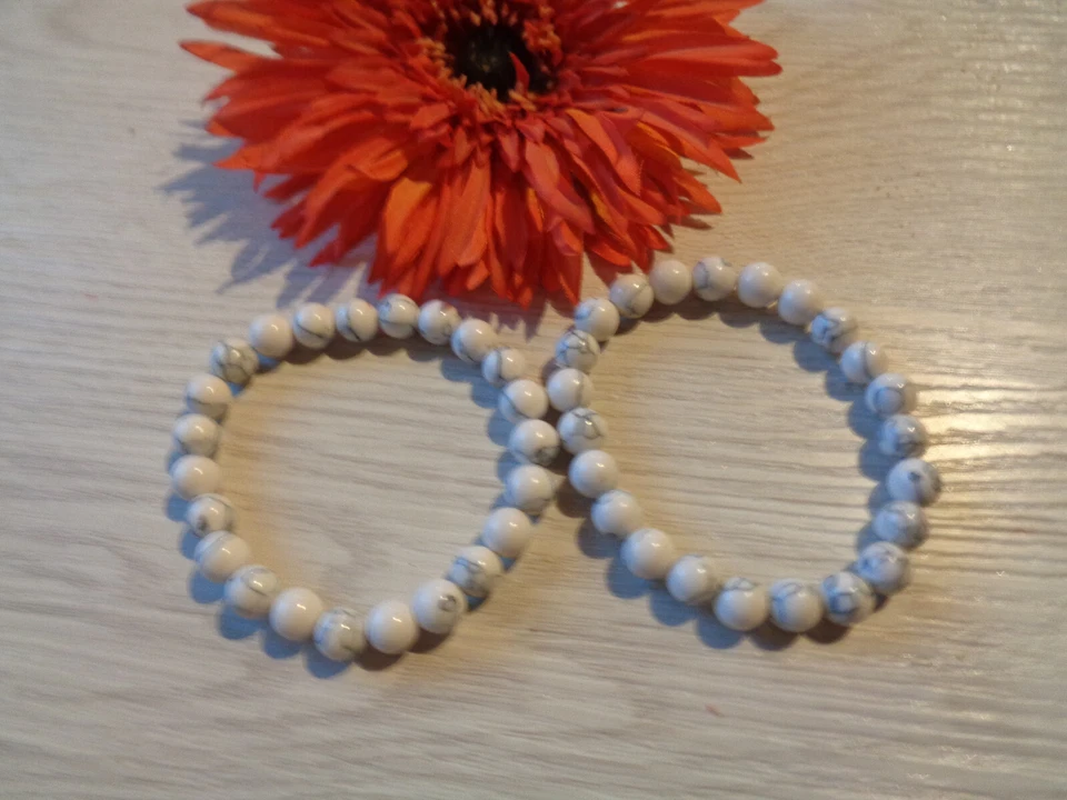 Schmuckset  2Armbänder Paar/Freundschaft-Armbänder Türkis Howlith Edelstein weiß