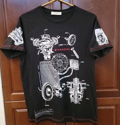 Givenchy Graphic Print T - Shirt Automotive Chest 41