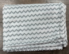 Nwot Cloud Island Baby Blanket Gray Chevron Plush Embossed Zig Zag