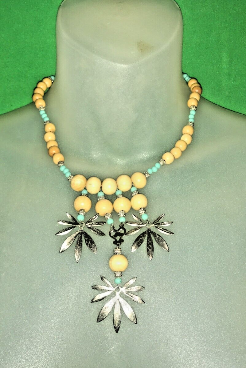 Silver Leaf Dangles  Beaded Statement Necklace UN… - image 1