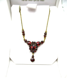 Vintage Bohemian Garnet Necklace 17" [N145]