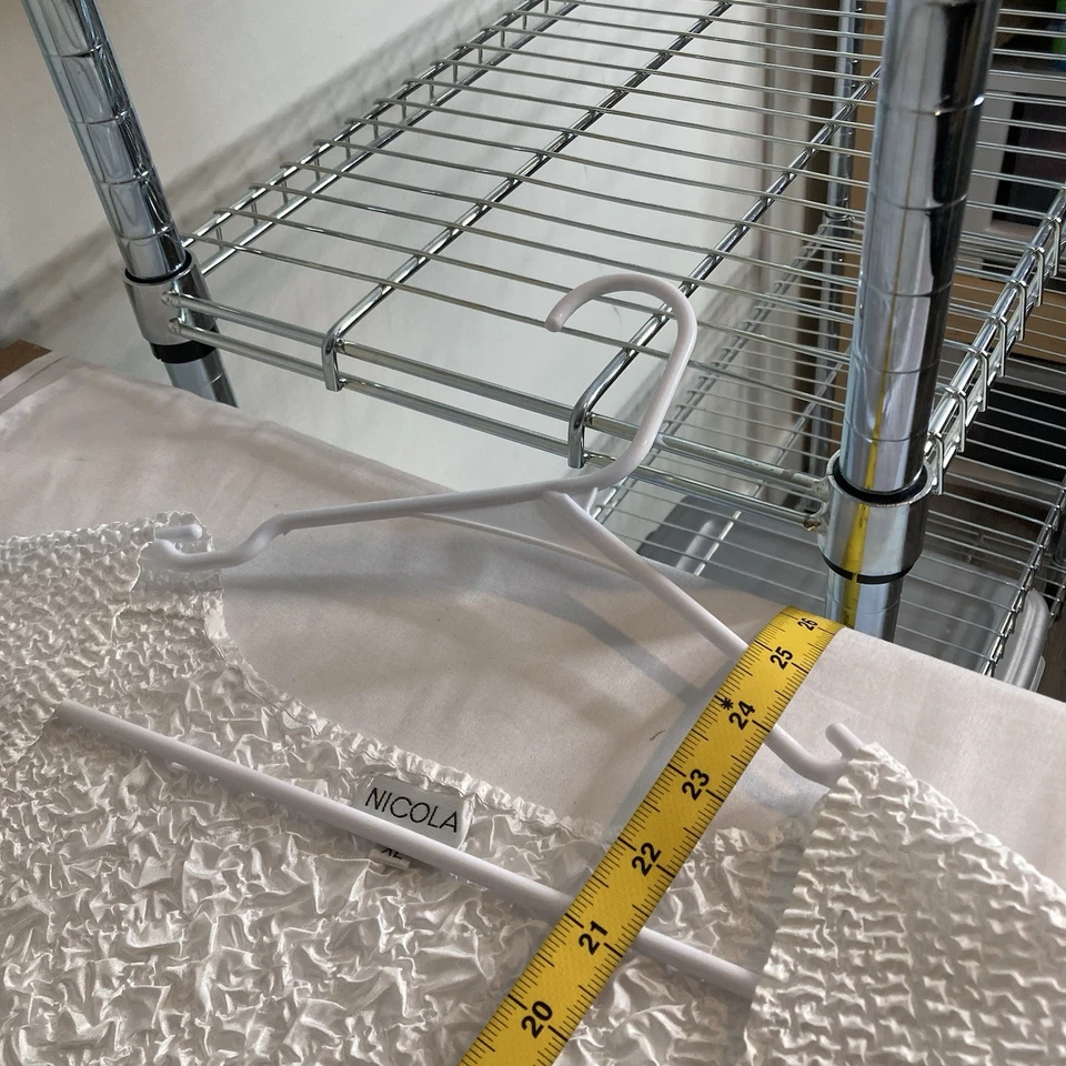 Camiseta sin mangas NICOLA para mujer blanca arrugada plisada talla XL cami concha delicada hada Foto 3 de 4