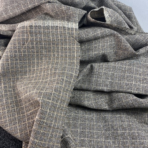 3 yds x 62” Vintage German Wool Rayon Squares Black Tan Stripe Weave Fabric NOS - Imagen 4 de 8