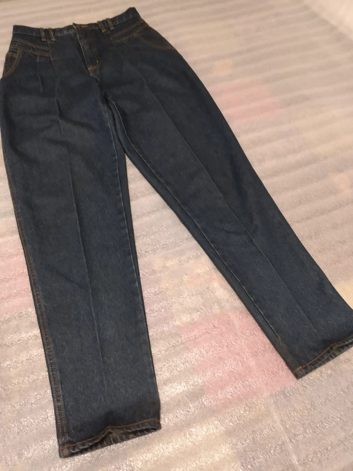 Forenza Women's Straight Leg Denim Blue Jeans 100% cotton fabric Size 12 - Image 2 of 4