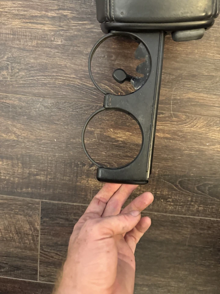 Reposabrazos de cuero gris con soporte para taza Volvo 850 C70 S70 V70 OEM Foto 2 de 4