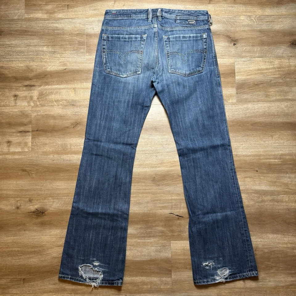Jeans Diesel Hombres 31x32 Azul Zathan Bootcut Hecho en Italia Algodón Tacón Mordeduras 0070N Foto 3 de 4