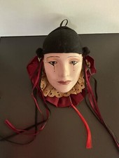 Vintage NEW ORLEANS MARDI GRAS CERAMIC wall hanging JESTER FACE SCULPTURE mask
