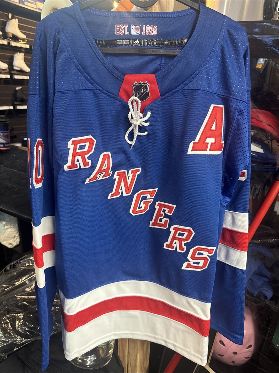 NWT Artemi Panarin #10- NY Rangers Home Jersey Men’s Small (46)