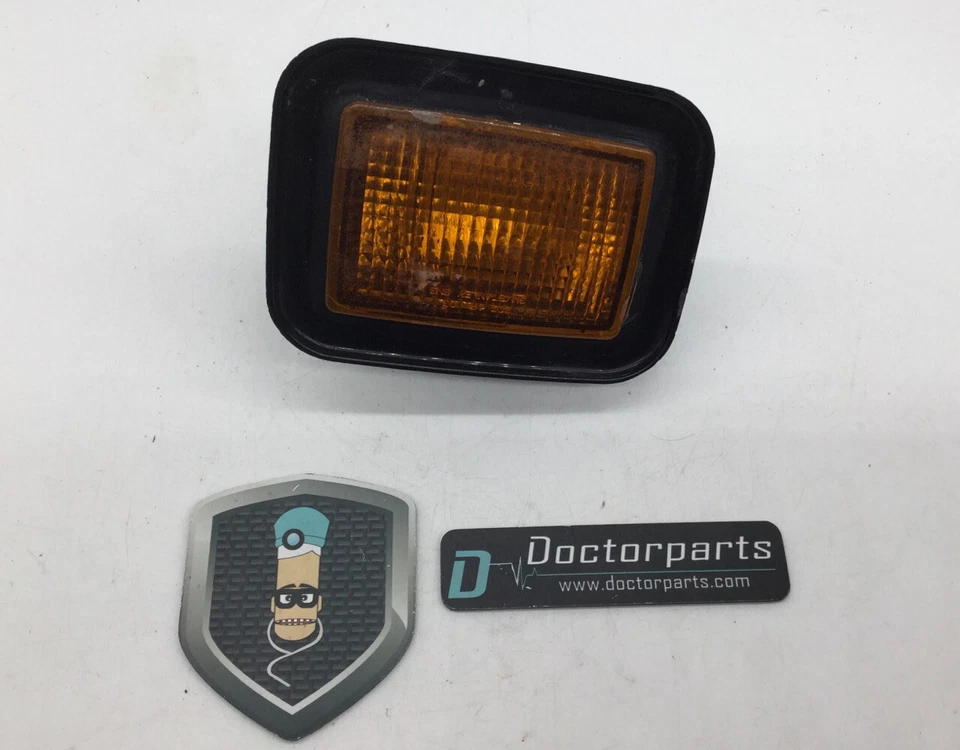 03 - 09 HUMMER H2 INDICADOR DERECHO ENTRENADORES LUZ SEÑAL USADO OEM PARK/GIRE  Foto 4 de 4