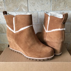 marte waterproof wedge bootie