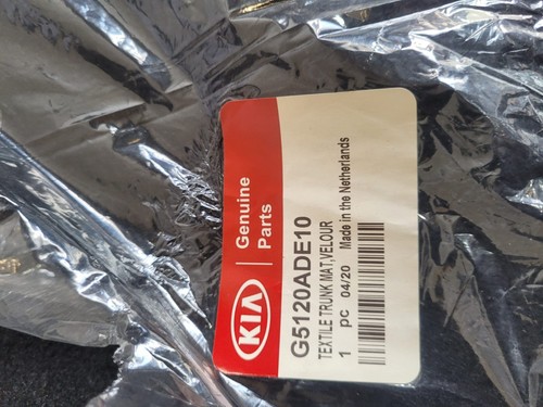 Genuine Kia Niro 2016-2022 Boot liner G5120ADE10 - Picture 2 of 2