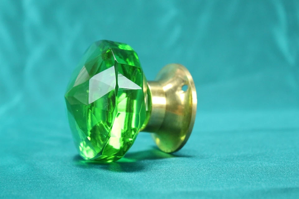 Perilla de puerta de vidrio verde vintage con corte de diamante | Elegante hogar estilo victoriano Foto 4 de 4