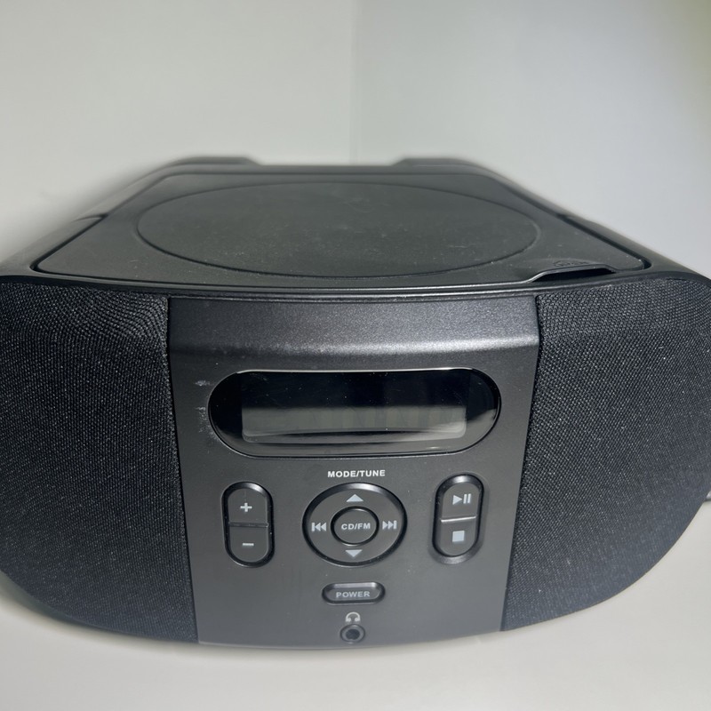 onn. 100008719 Portable CD / FM Player Boombox, Black TESTED WORKS