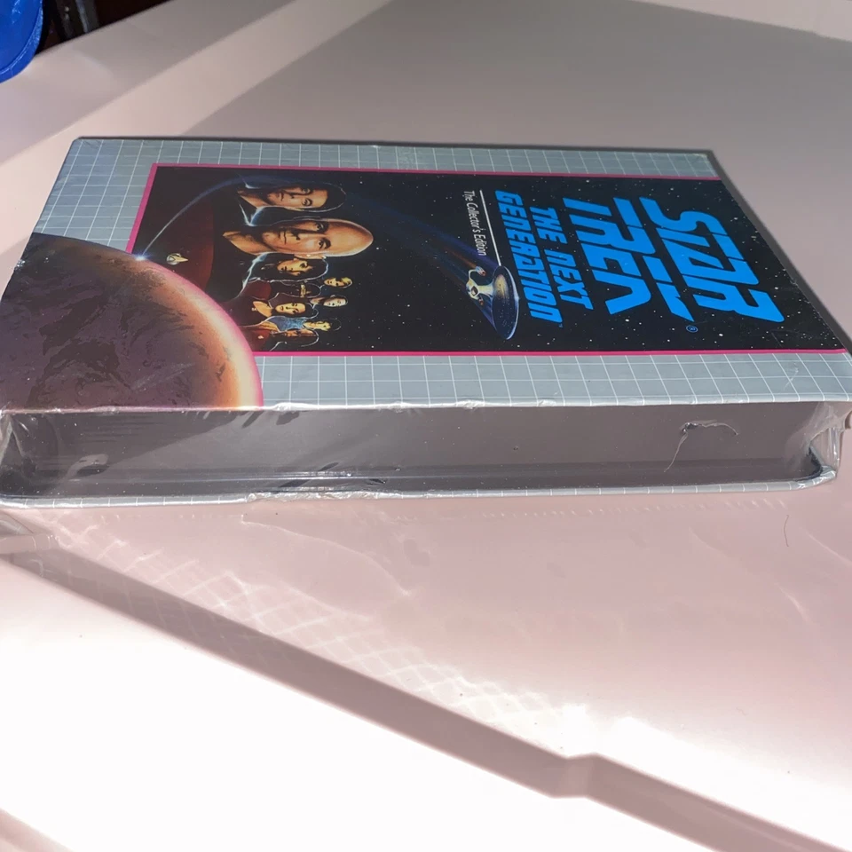 STAR TREK THE NEXT GENERATION 2 IN 1 COLLECTOR'S EDITION VHS MINT-SEALED - Image 4 of 4