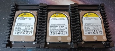 3  Stück WD3000HLFS 300GB 10.000RPM SATAII 3,5''