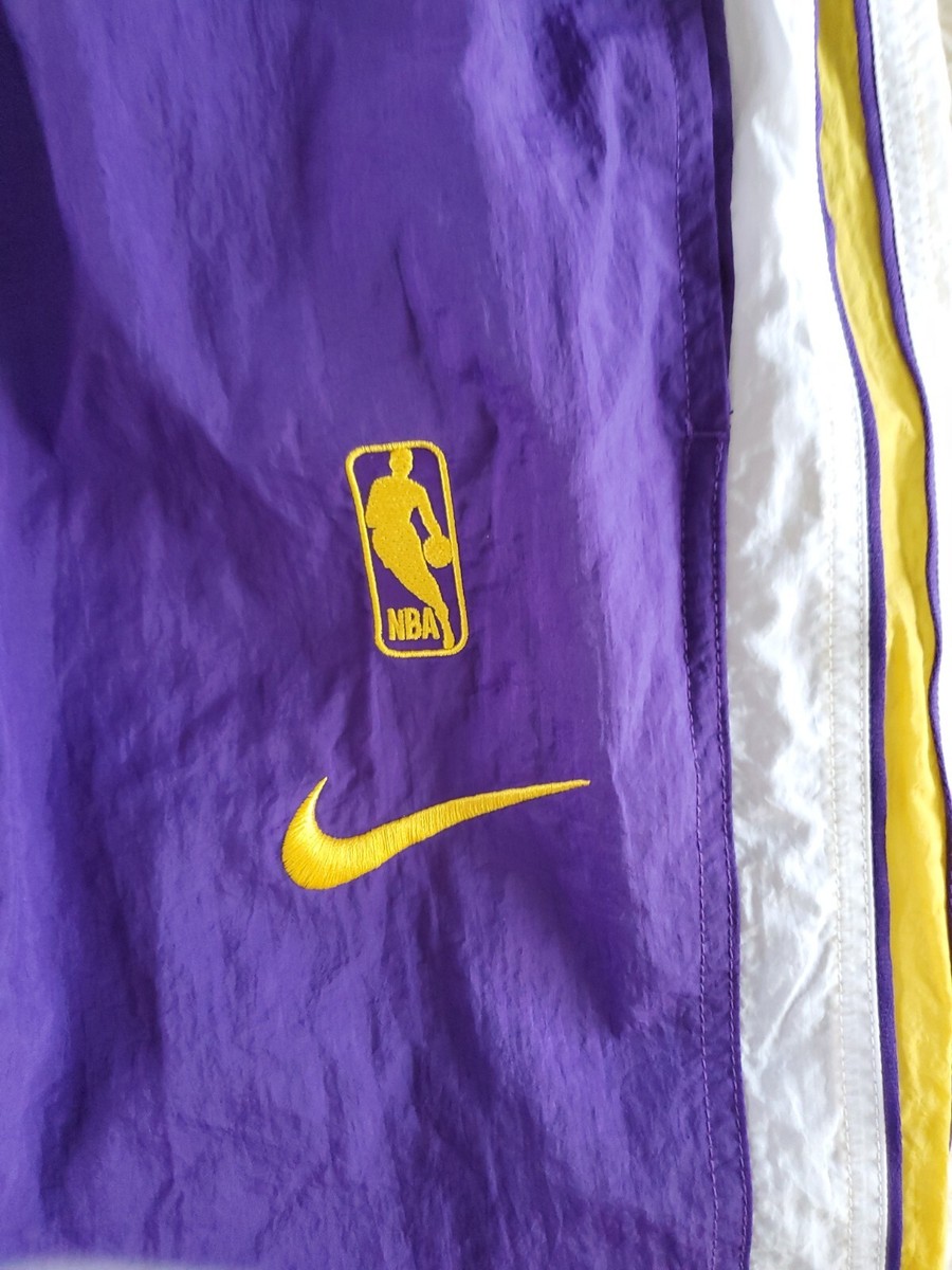 NIKE LAKERS ナイロン トラックパンツ L 黒 紫 黄色 NBA Nike NBA Los Angeles Lakers Starting Five Courtside