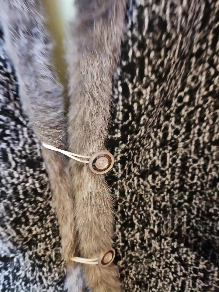 Chaleco MUJER de piel de oveja genuina hecho en UCRANIA TALLA 6XL o 3X nuevo sin etiquetas Foto 4 de 4