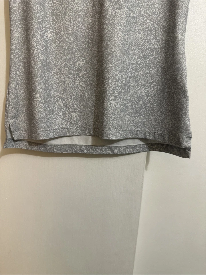 Women’s Nike Golf Dry-fit Polo Size Small Gray - Image 4 of 4