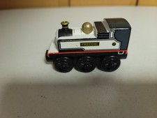 Thomas Wooden Railway Fearless Freddie Train ...