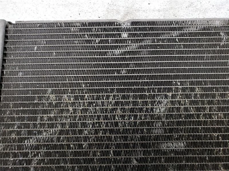 BMW 650I 2012-2018 radiador delantero principal OEM 17117601832 Foto 4 de 4