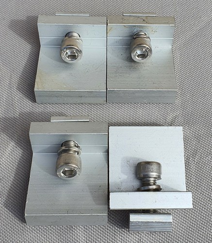 4 End Clamps for a Solar Panels Array - Foto 6 di 8