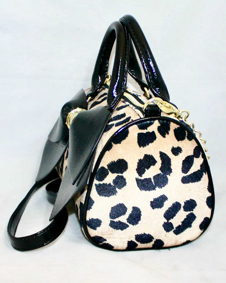 BETSEY JOHNSON Small Leopard Bow Bag Satchel Crossbody Black Patent Leather Tan - Изображение 4 из 4