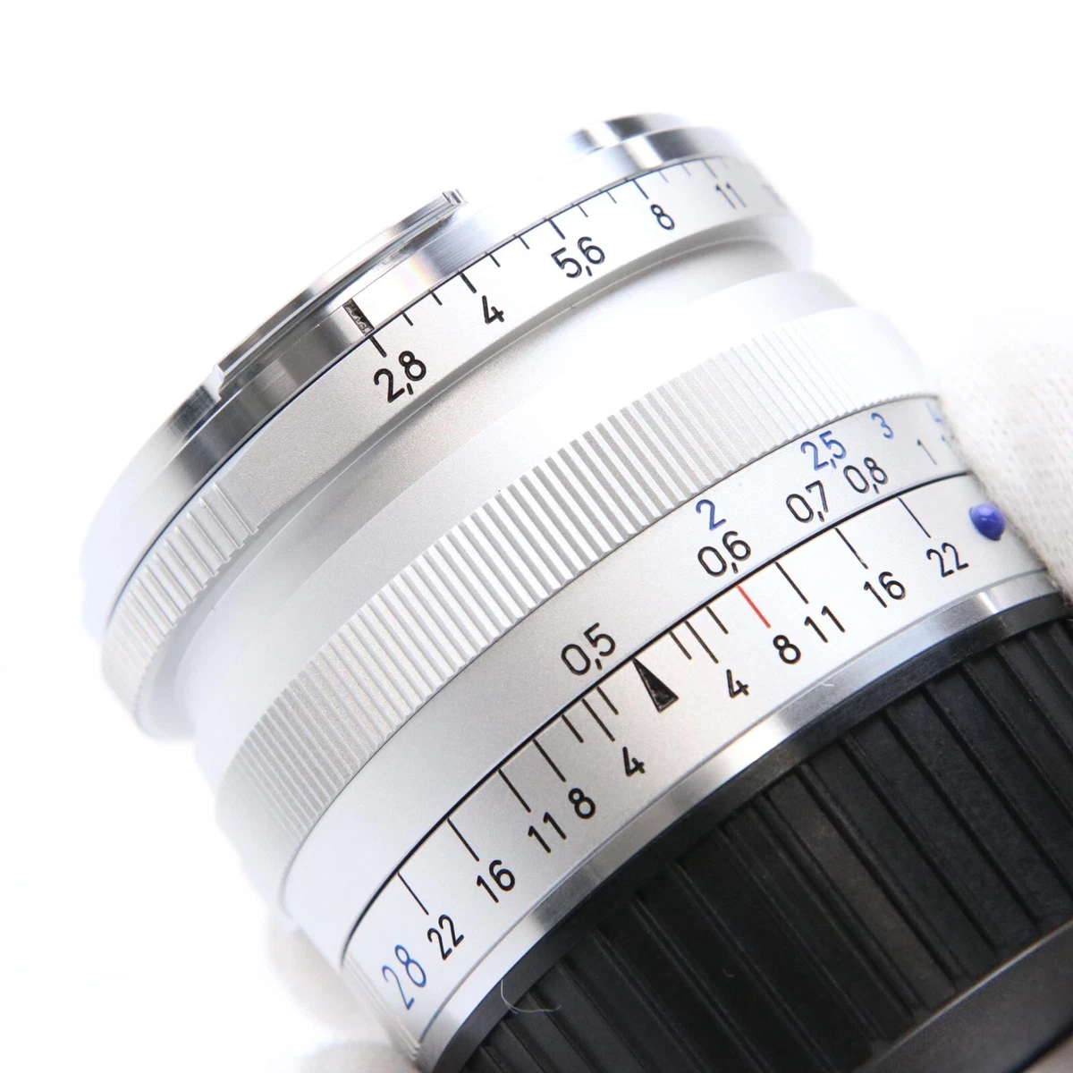 Carl Zeiss Biogon T* 28mm F2.8 ZM (for Leica M) Silver used good japan