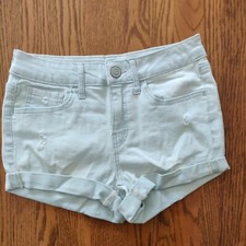 SO junior's size 3 denim shorts light wash distressed cuffed high rise shortie
