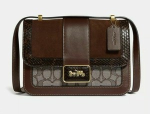 coach alie shoulder bolsa in signature jacquard
