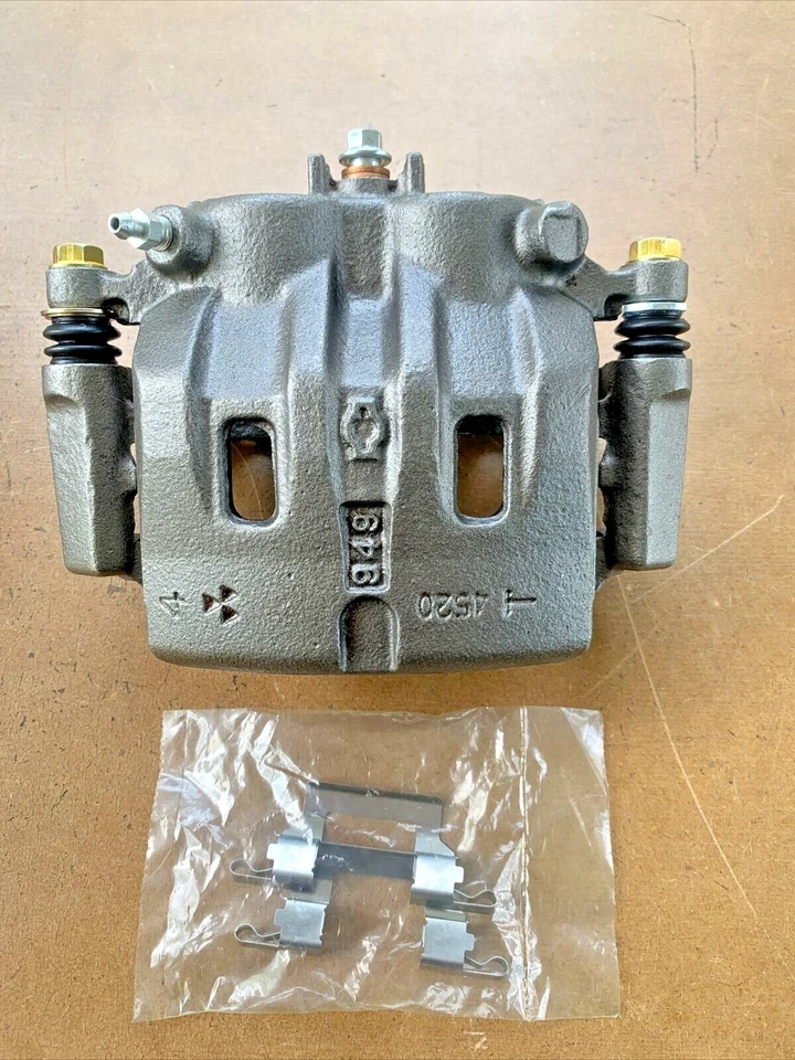 Cardone Remanufactured Front Left Brake Caliper 19-B2579 for 98-03 Infiniti QX4 - Image 2 of 4