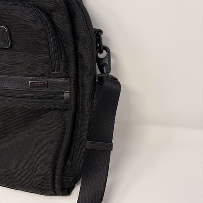 Tumi Alpha 2 Medium Travel Tote 22117D2 Black 2 way | eBay