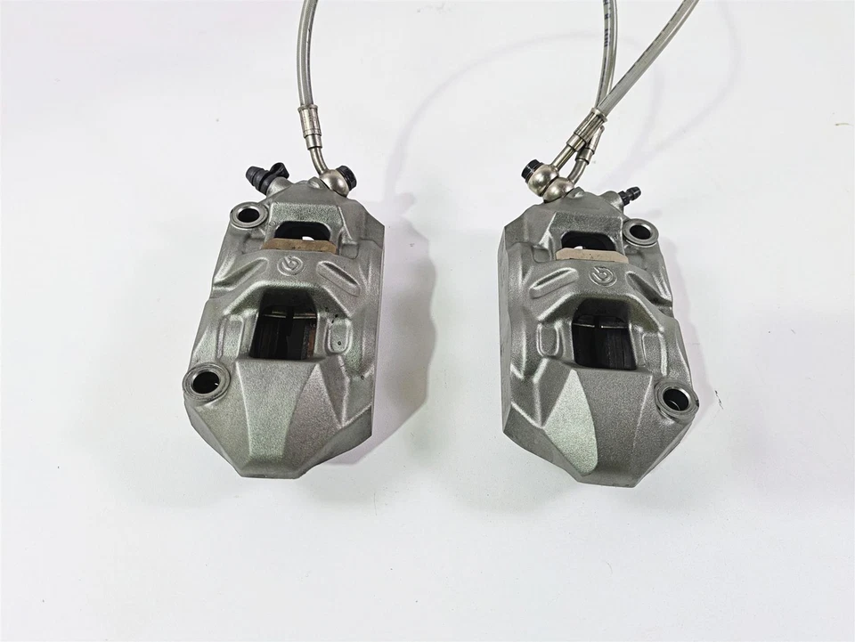 Juego de pinzas de freno delanteras Ducati Streetfighter 1098 S Brembo 2010 100 mm 61040911C Foto 2 de 4